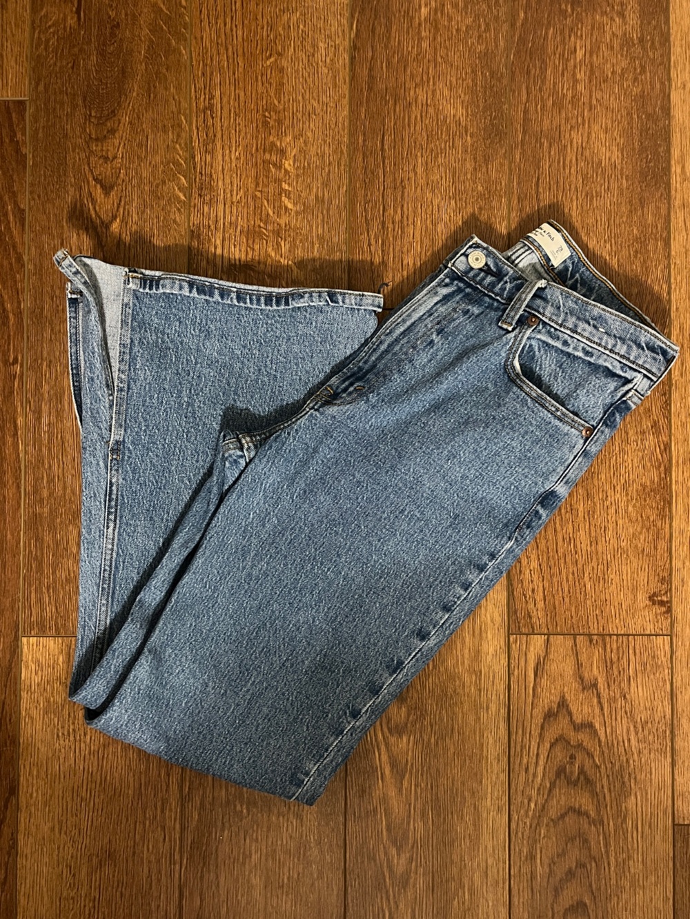 Abercrombie & Fitch Vintage Flare High Rise